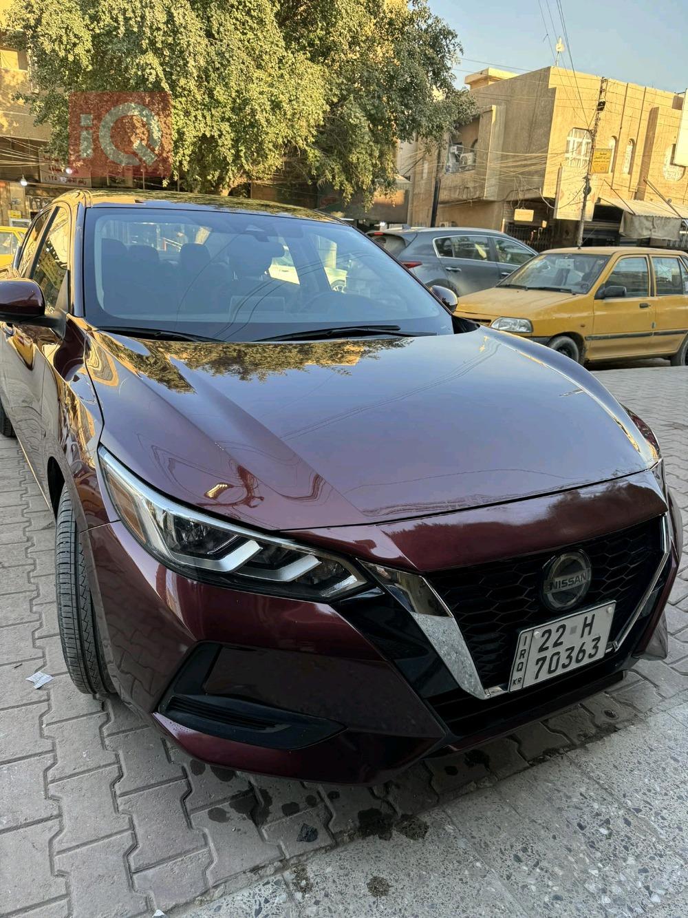 نیسان سێنترا